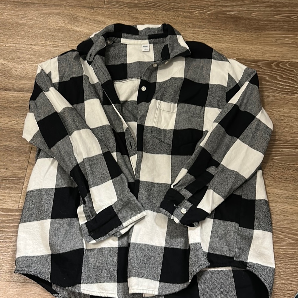 Old Navy Button up shirt